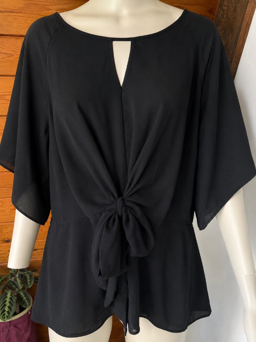 Bold Elements Black Tie Front Blouse XL Kimono Sleeve Quiet Luxury Goth